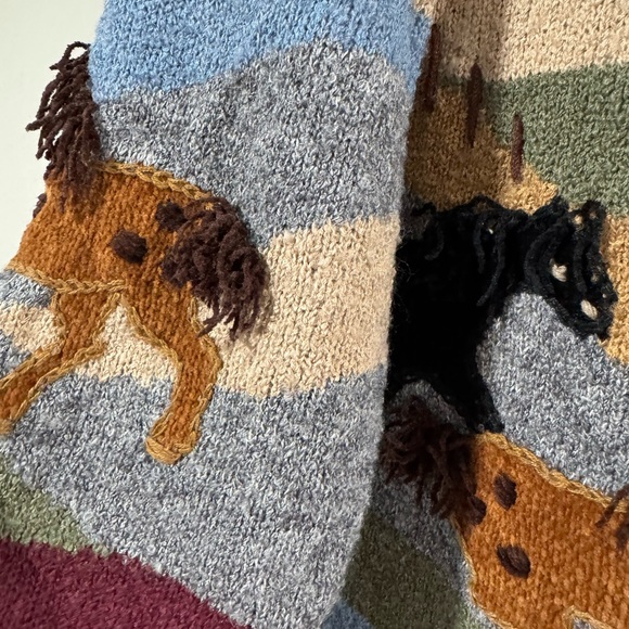 Vintage Horse Pattern Cardigan - Picture 6 of 12